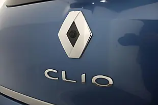 Used 2016 Renault Clio GT Line Nav Blue - Interior and Exterior details 10