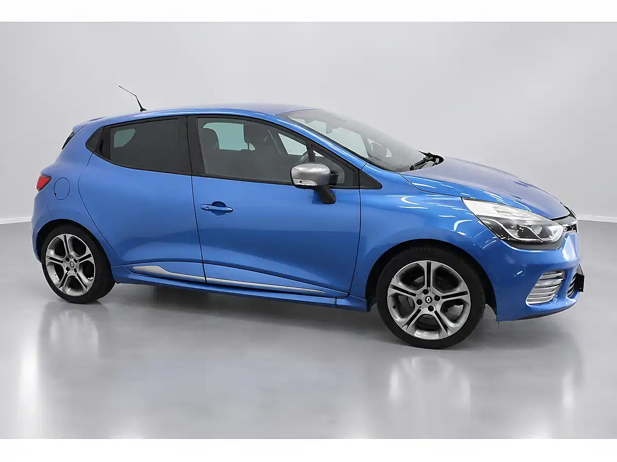 Used 2016 Renault Clio GT Line Nav Blue - Interior and Exterior details 3