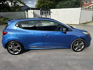 Used 2016 Renault Clio GT Line Nav Blue - Interior and Exterior details 3