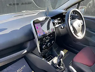 Used 2016 Renault Clio Play Glacier White - Interior and Exterior details 15