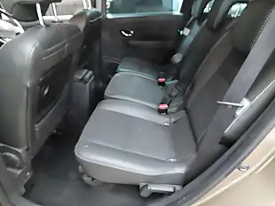 Used 2016 Renault Grand Scenic Dynamique Nav Beige - Interior and Exterior details 9
