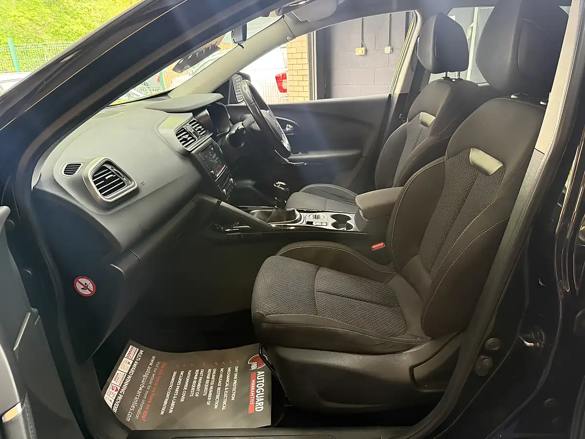 Used 2016 Renault Kadjar Dynamique Nav Black - Interior and Exterior details 11