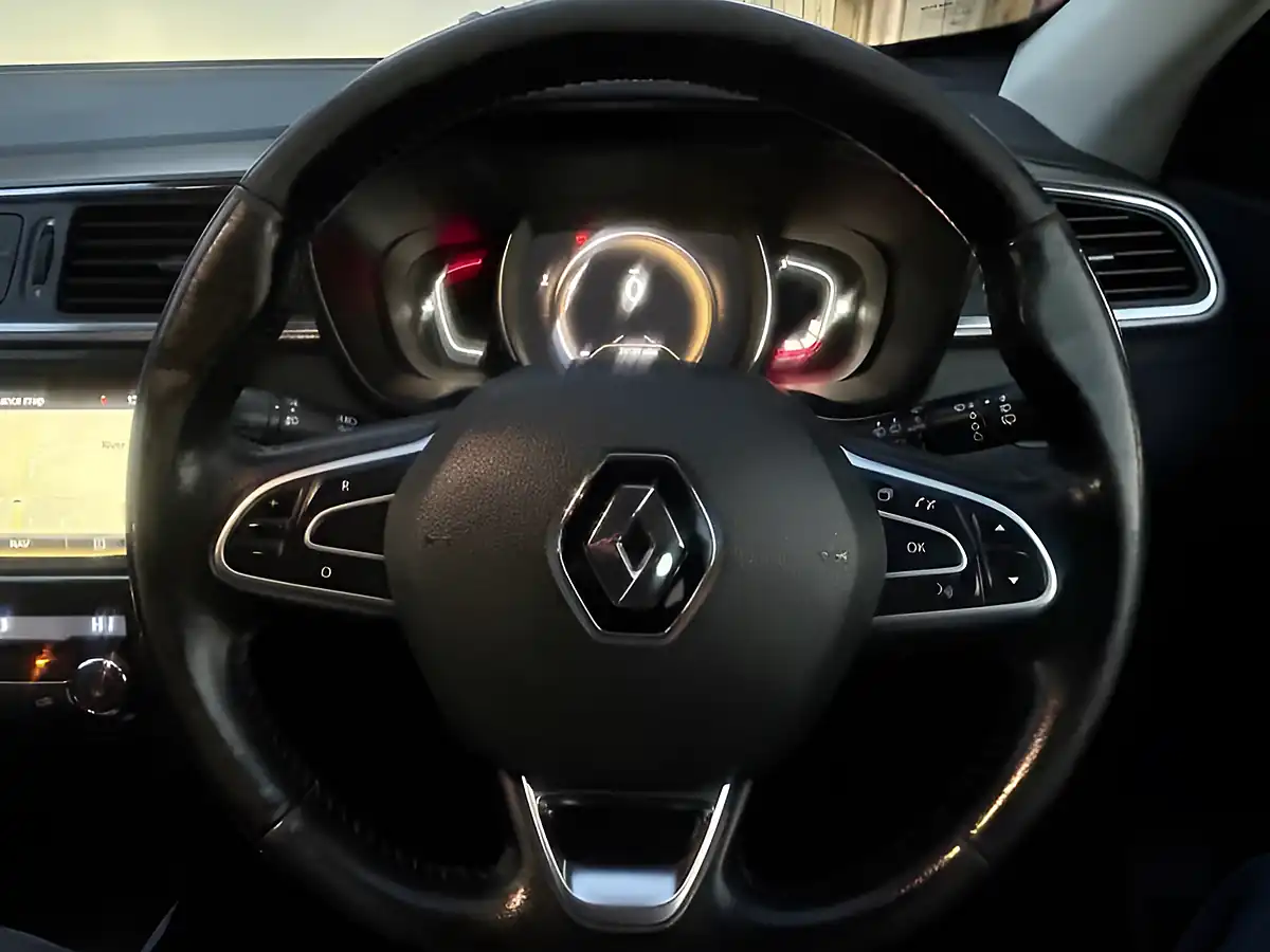 Used 2016 Renault Kadjar Dynamique Nav Blue - Interior and Exterior details 15