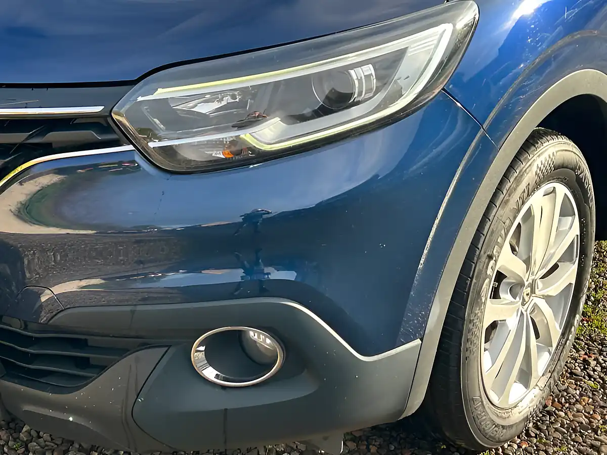 Used 2016 Renault Kadjar Dynamique Nav Blue - Interior and Exterior details 8