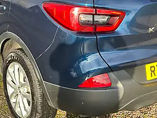 Used 2016 Renault Kadjar Dynamique Nav Blue - Interior and Exterior details 9