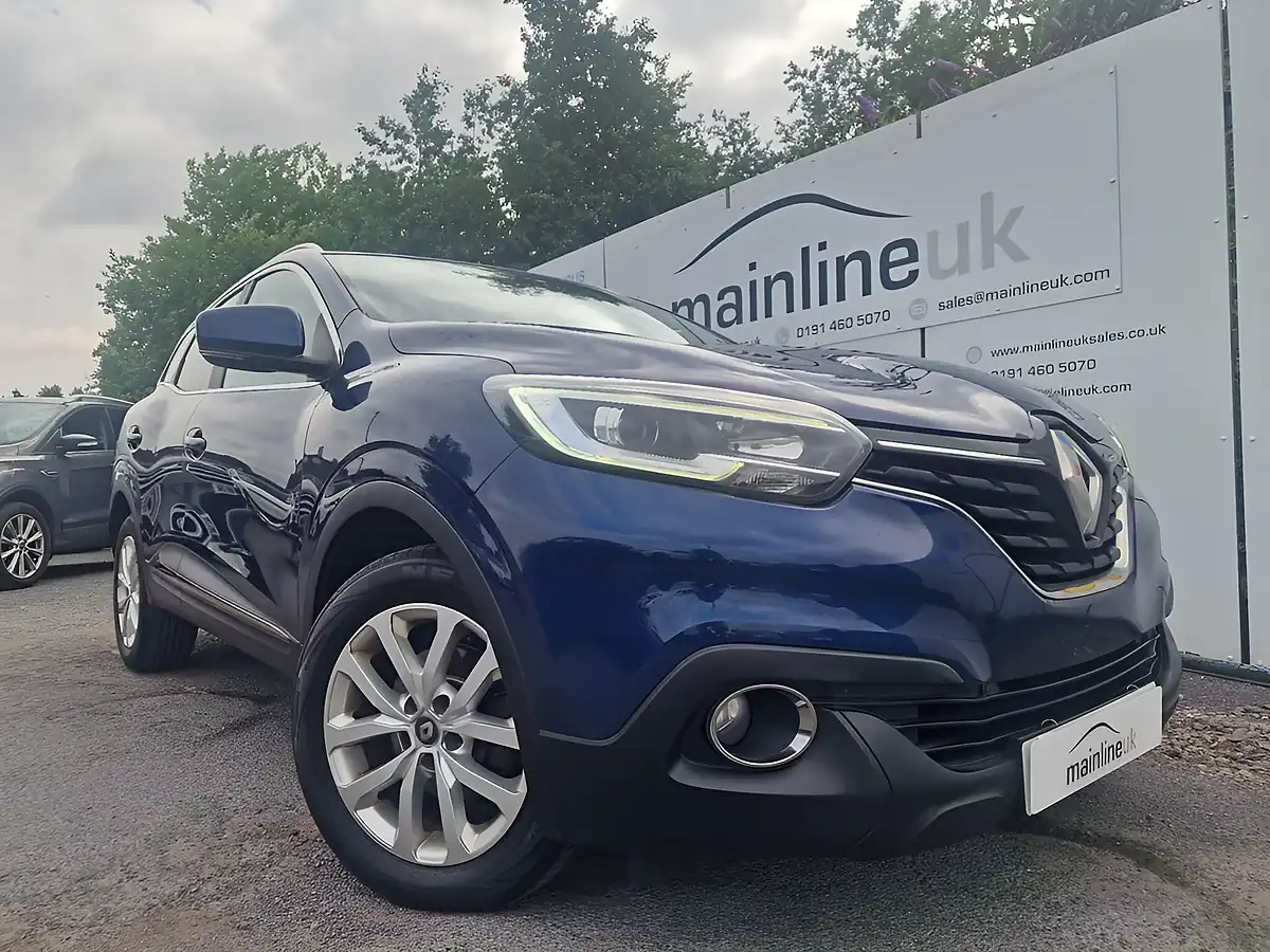 Used 2016 Renault Kadjar Dynamique Nav Blue - Front View