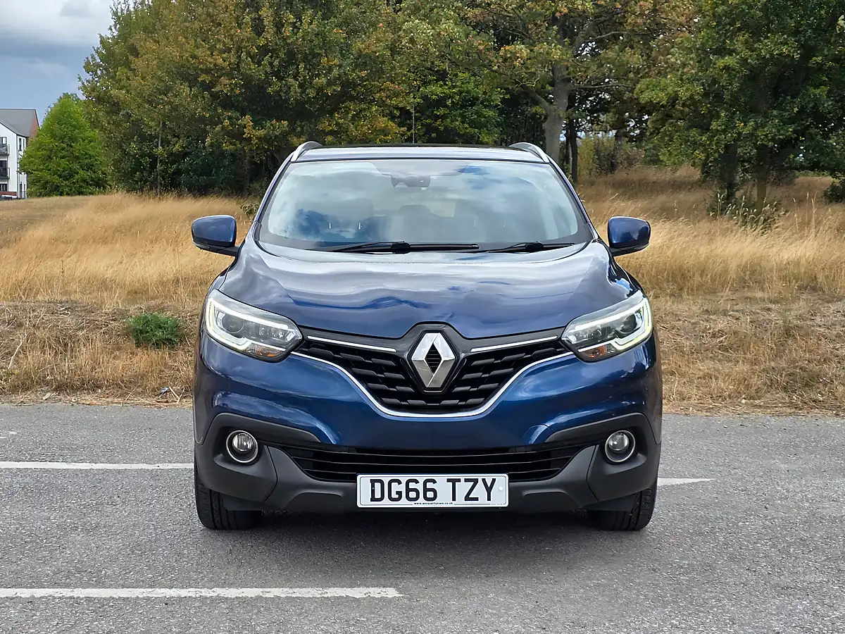 Used 2016 Renault Kadjar Dynamique Nav Blue - Interior and Exterior details 2