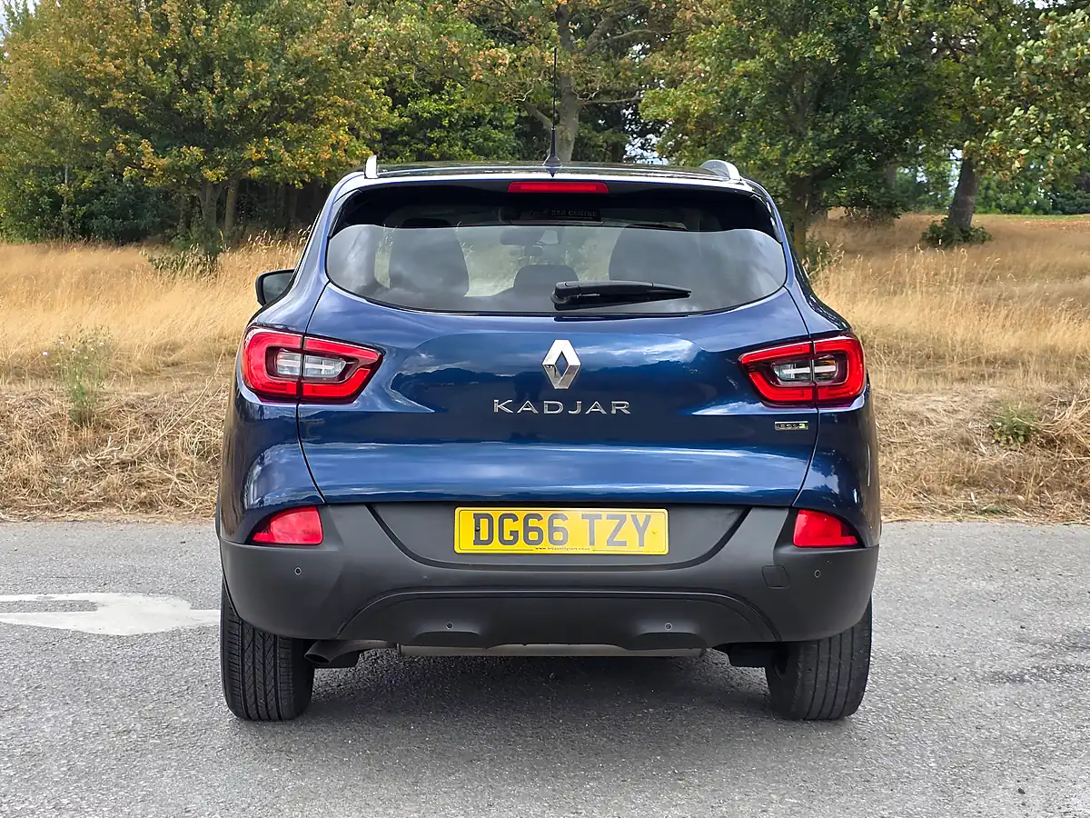 Used 2016 Renault Kadjar Dynamique Nav Blue - Interior and Exterior details 6