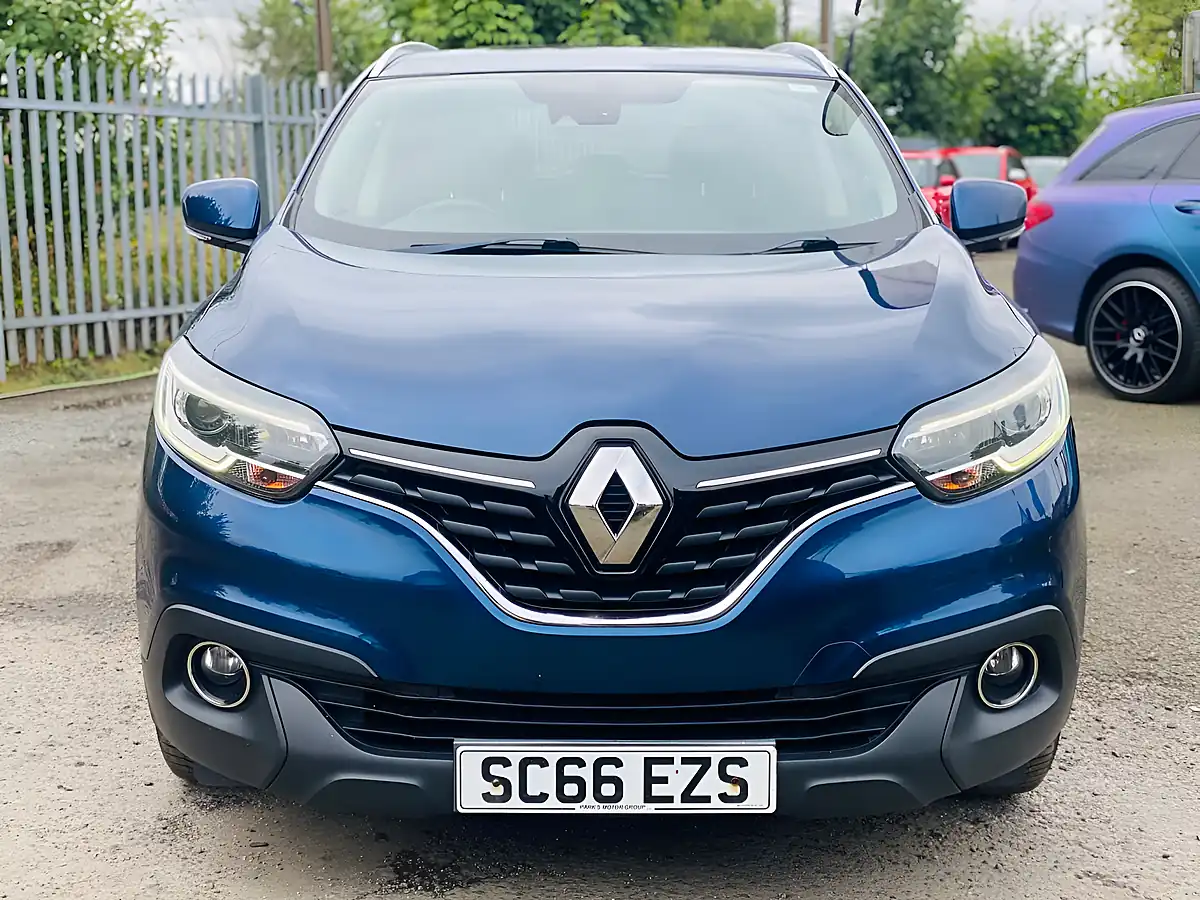 Used 2016 Renault Kadjar Dynamique Nav Blue - Interior and Exterior details 2