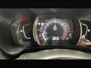 Used 2016 Renault Kadjar Dynamique Nav Cosmos Blue - Interior and Exterior details 13