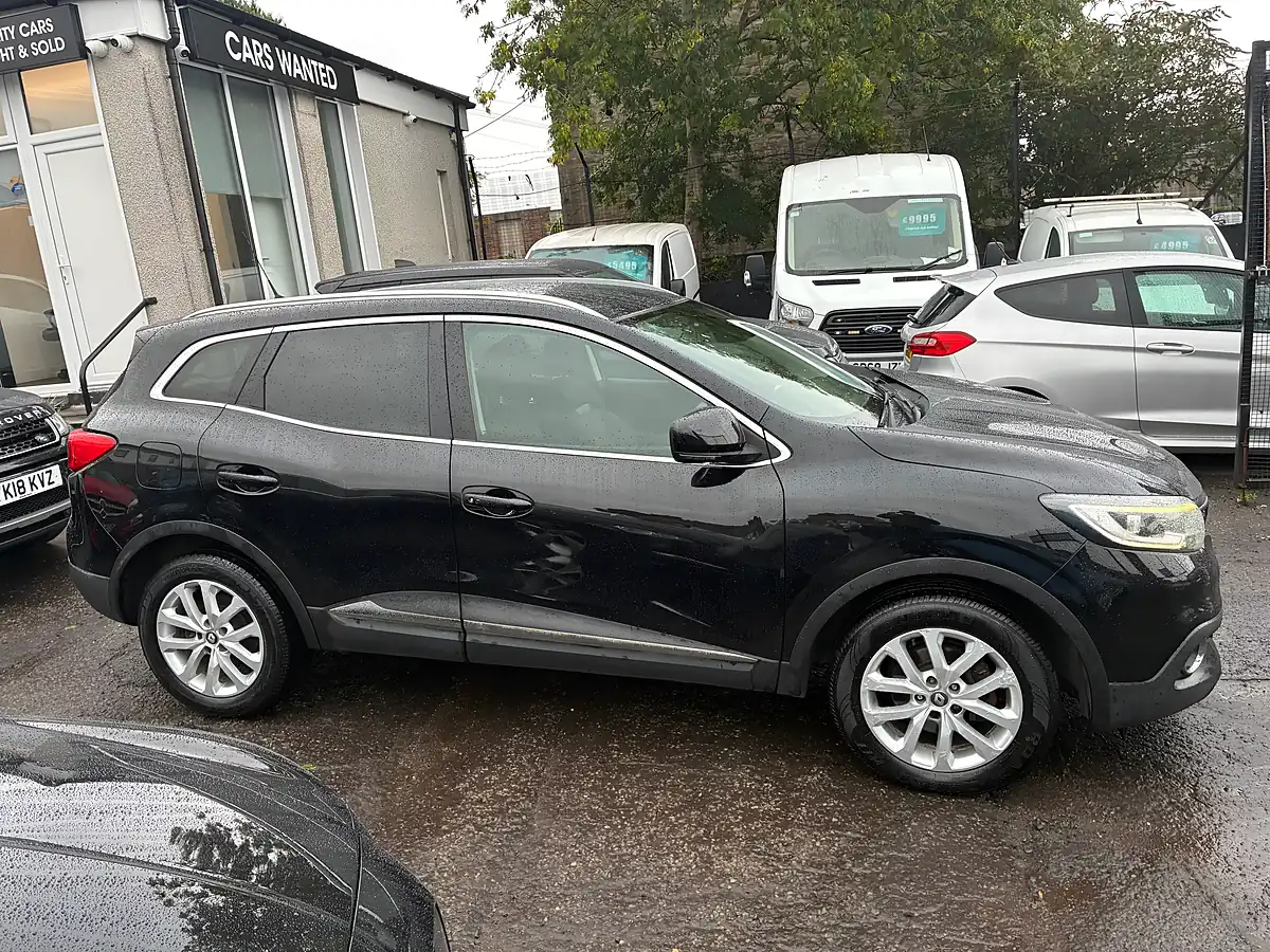Used 2016 Renault Kadjar Dynamique Nav Diamond Black - Interior and Exterior details 2