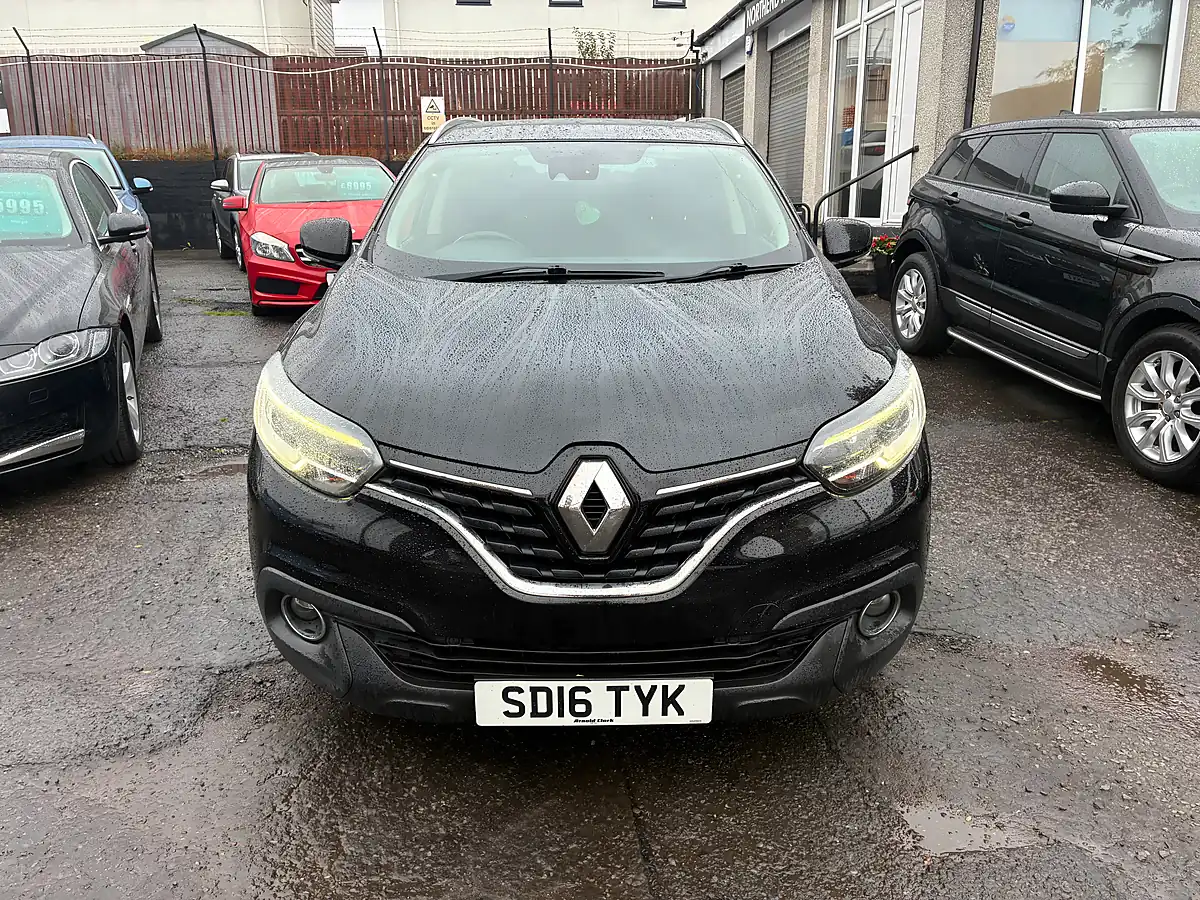 Used 2016 Renault Kadjar Dynamique Nav Diamond Black - Interior and Exterior details 8