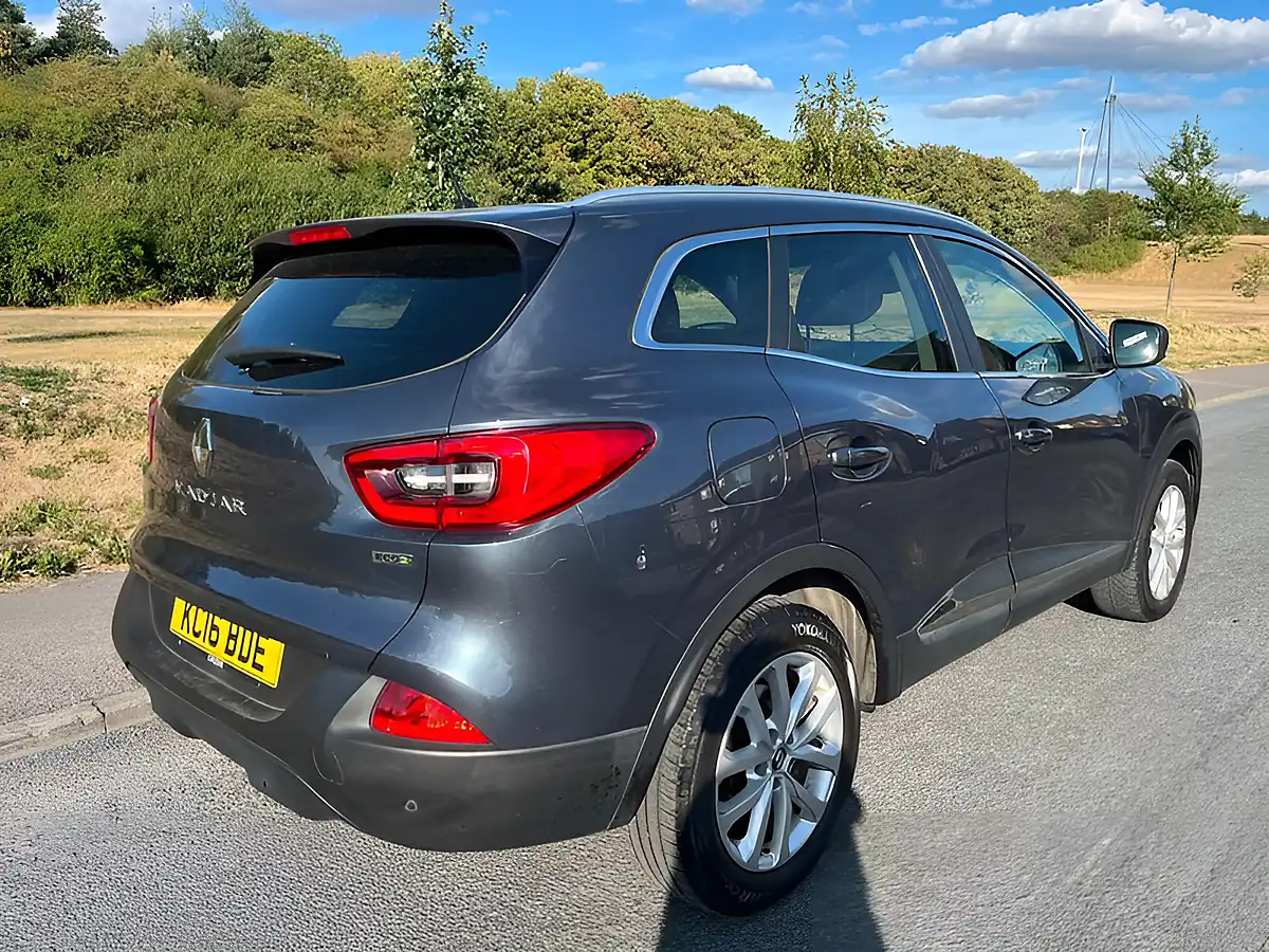 Used 2016 Renault Kadjar Dynamique Nav Grey - Interior and Exterior details 2