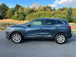 Used 2016 Renault Kadjar Dynamique Nav Grey - Interior and Exterior details 4