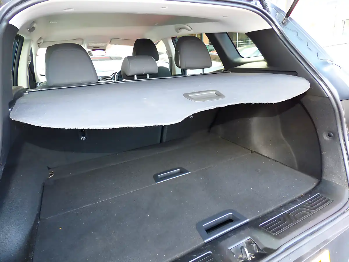 Used 2016 Renault Kadjar Dynamique Nav Grey - Interior and Exterior details 11