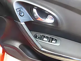Used 2016 Renault Kadjar Dynamique Nav Red - Interior and Exterior details 12
