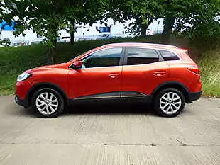Used 2016 Renault Kadjar Dynamique Nav Red - Interior and Exterior details 15