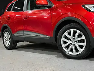 Used 2016 Renault Kadjar Dynamique Nav Red - Interior and Exterior details 20