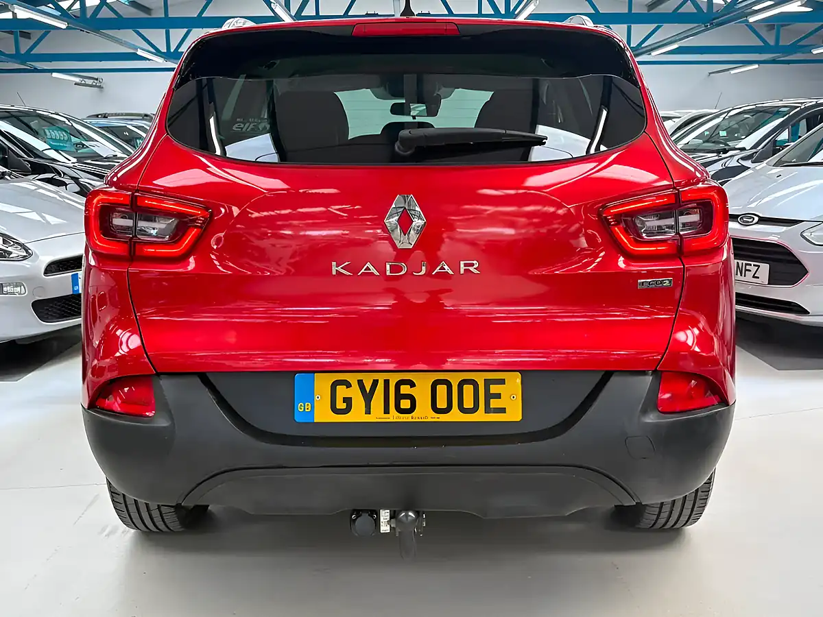 Used 2016 Renault Kadjar Dynamique Nav Red - Interior and Exterior details 11
