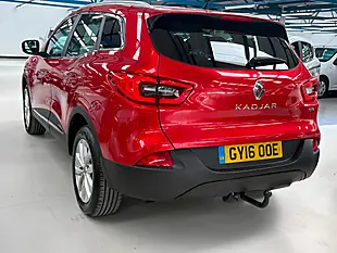 Used 2016 Renault Kadjar Dynamique Nav Red - Interior and Exterior details 5