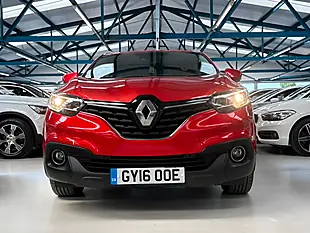 Used 2016 Renault Kadjar Dynamique Nav Red - Interior and Exterior details 7