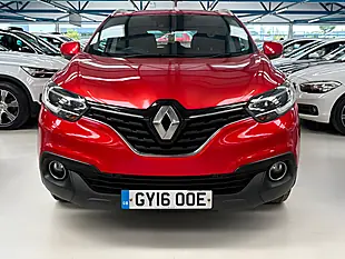 Used 2016 Renault Kadjar Dynamique Nav Red - Interior and Exterior details 9