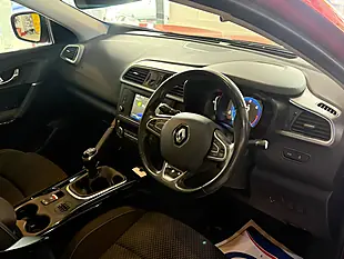 Used 2016 Renault Kadjar Dynamique Nav Red - Interior and Exterior details 13