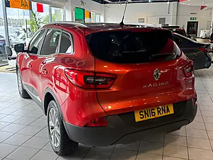 Used 2016 Renault Kadjar Dynamique Nav Red - Interior and Exterior details 7
