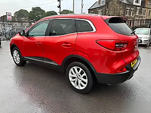 Used 2016 Renault Kadjar Dynamique Nav Red - Interior and Exterior details 10