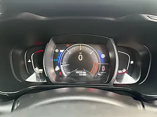 Used 2016 Renault Kadjar Dynamique Nav Red - Interior and Exterior details 18
