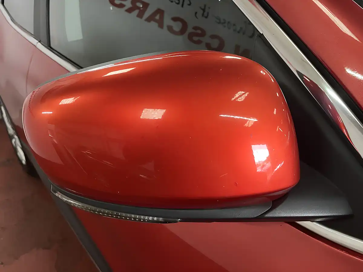 Used 2016 Renault Kadjar Dynamique Nav Red - Interior and Exterior details 19