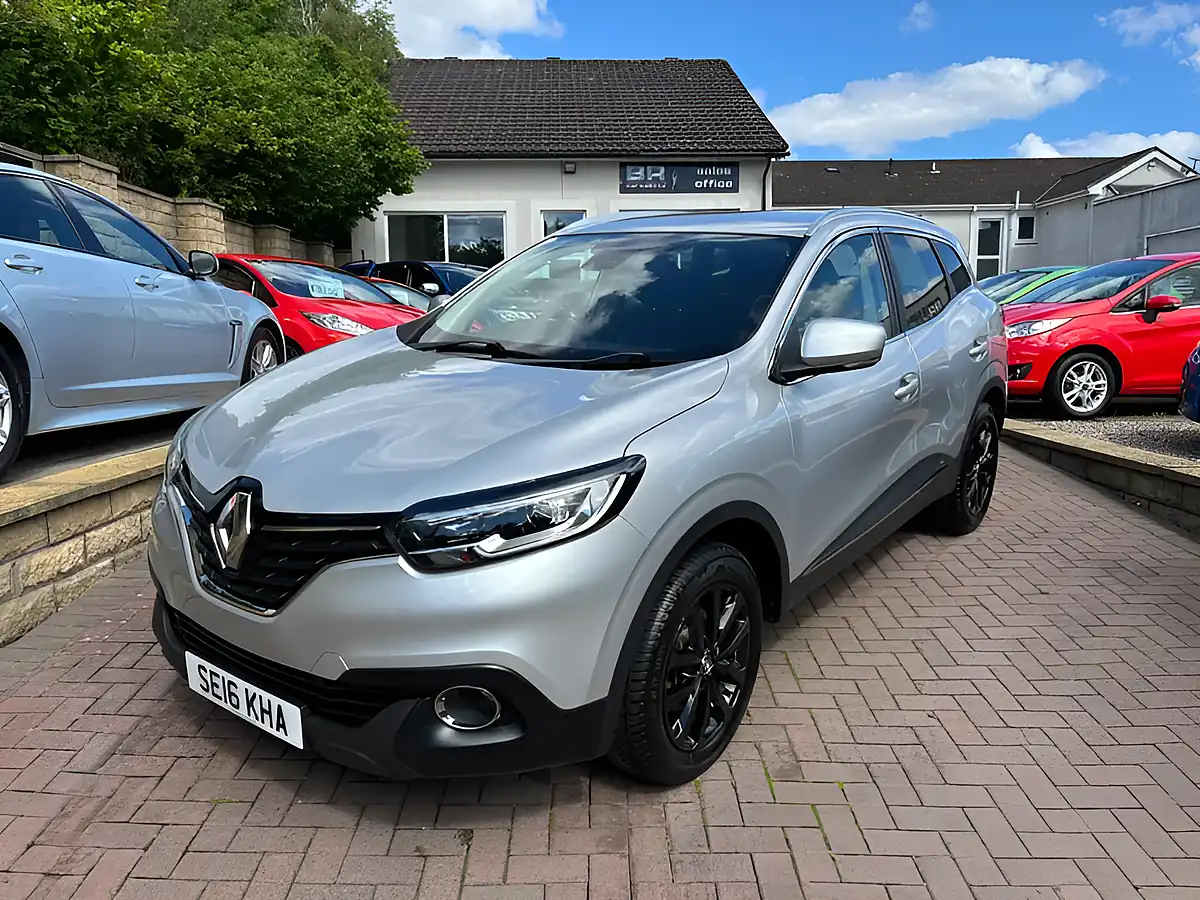 Used 2016 Renault Kadjar Dynamique Nav Silver - Front View