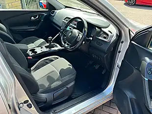 Used 2016 Renault Kadjar Dynamique Nav Silver - Interior and Exterior details 19