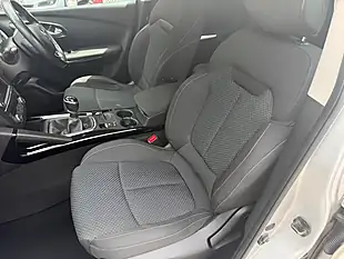 Used 2016 Renault Kadjar Dynamique Nav Silver - Interior and Exterior details 18