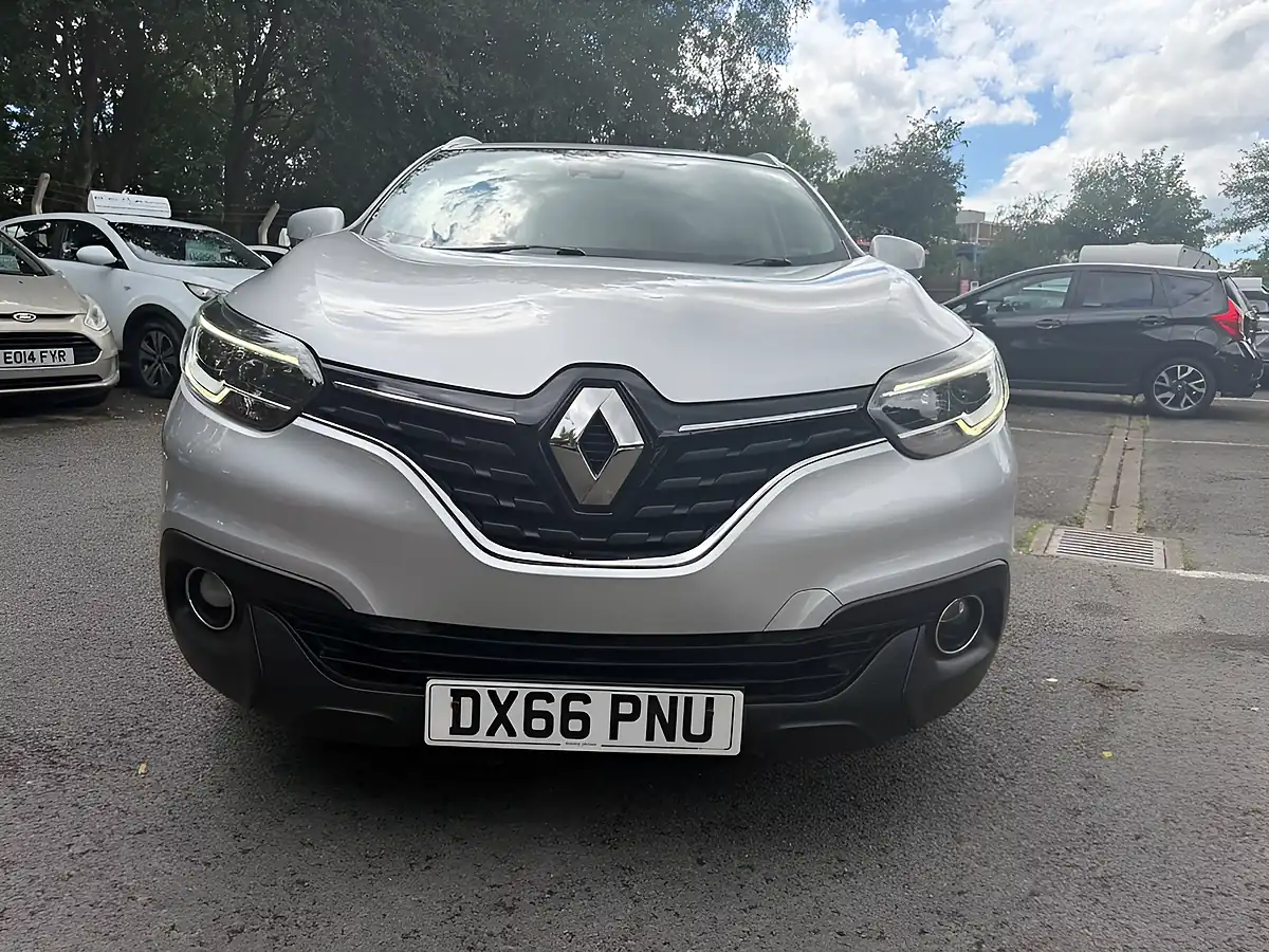 Used 2016 Renault Kadjar Dynamique Nav Silver - Interior and Exterior details 2