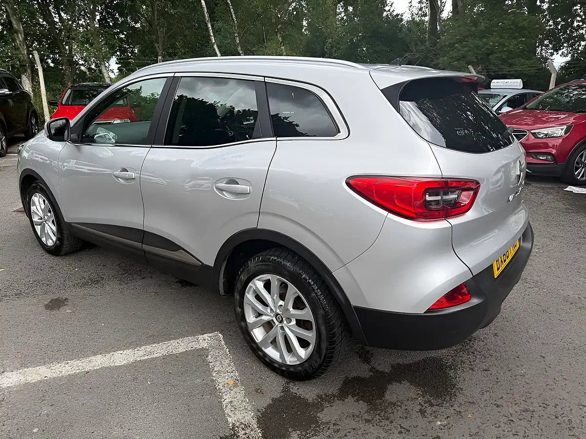 Used 2016 Renault Kadjar Dynamique Nav Silver - Interior and Exterior details 5