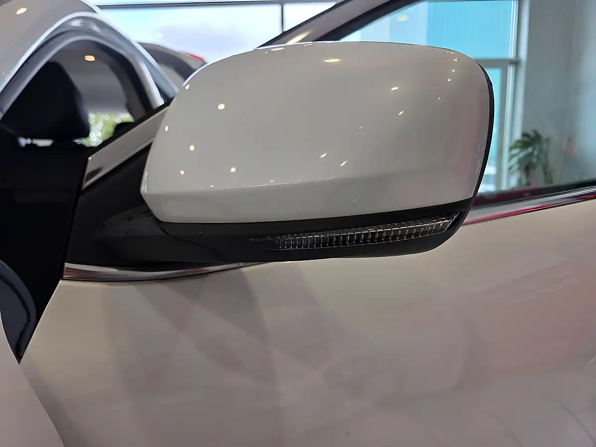 Used 2016 Renault Kadjar Dynamique Nav White - Interior and Exterior details 19