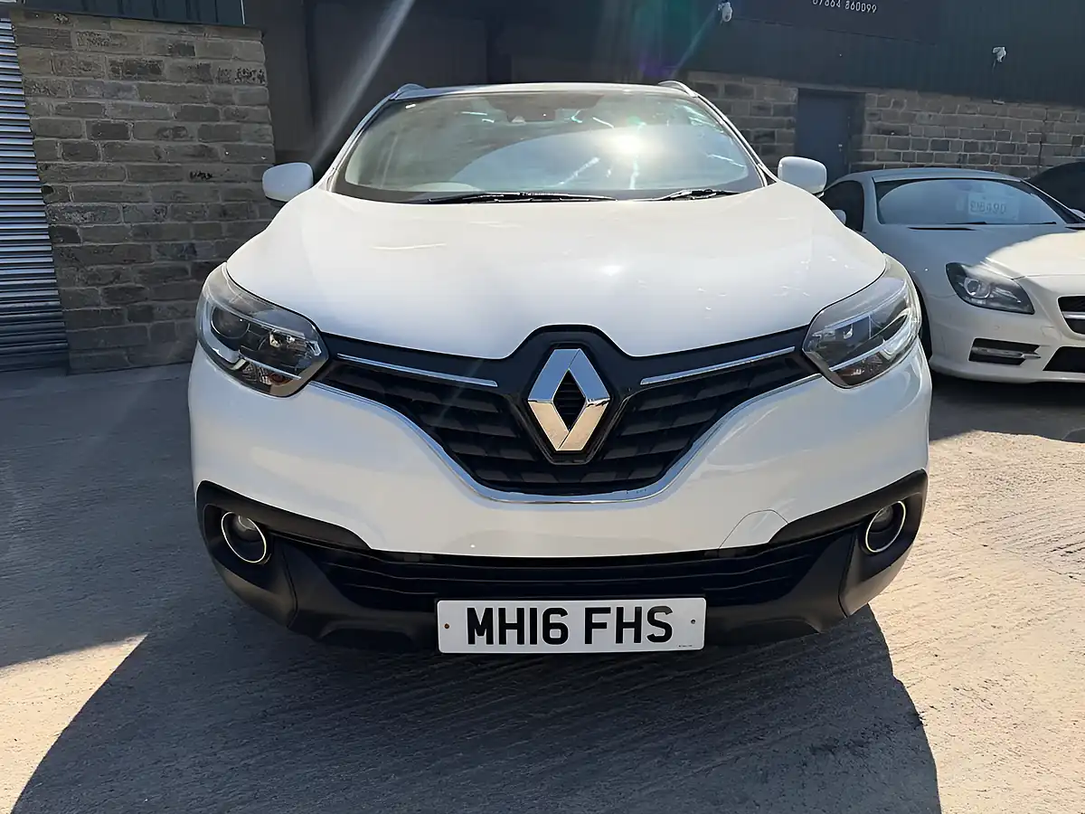 Used 2016 Renault Kadjar Dynamique Nav White - Interior and Exterior details 2