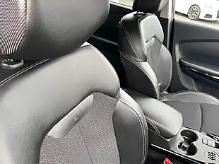 Used 2016 Renault Kadjar Dynamique S Nav Beige - Interior and Exterior details 14