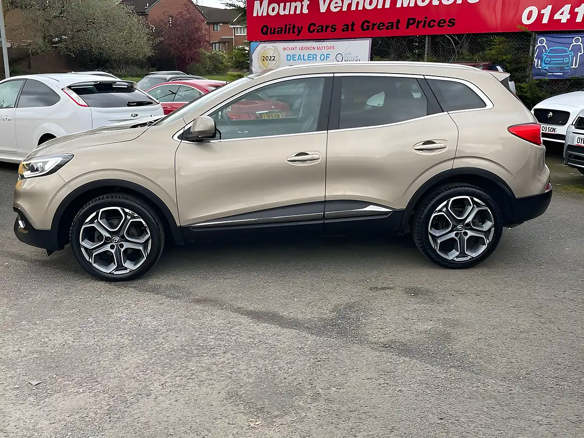 Used 2016 Renault Kadjar Dynamique S Nav Beige - Interior and Exterior details 5