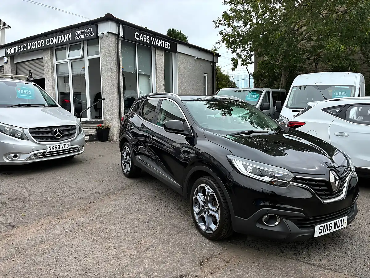 Used 2016 Renault Kadjar Dynamique S Nav Black - Front View