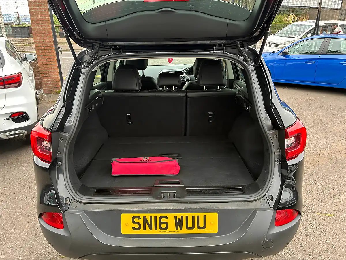 Used 2016 Renault Kadjar Dynamique S Nav Black - Interior and Exterior details 18