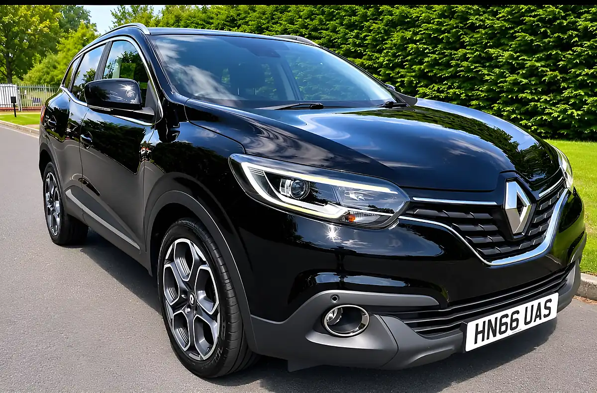 Used 2016 Renault Kadjar Dynamique S Nav Black - Front View