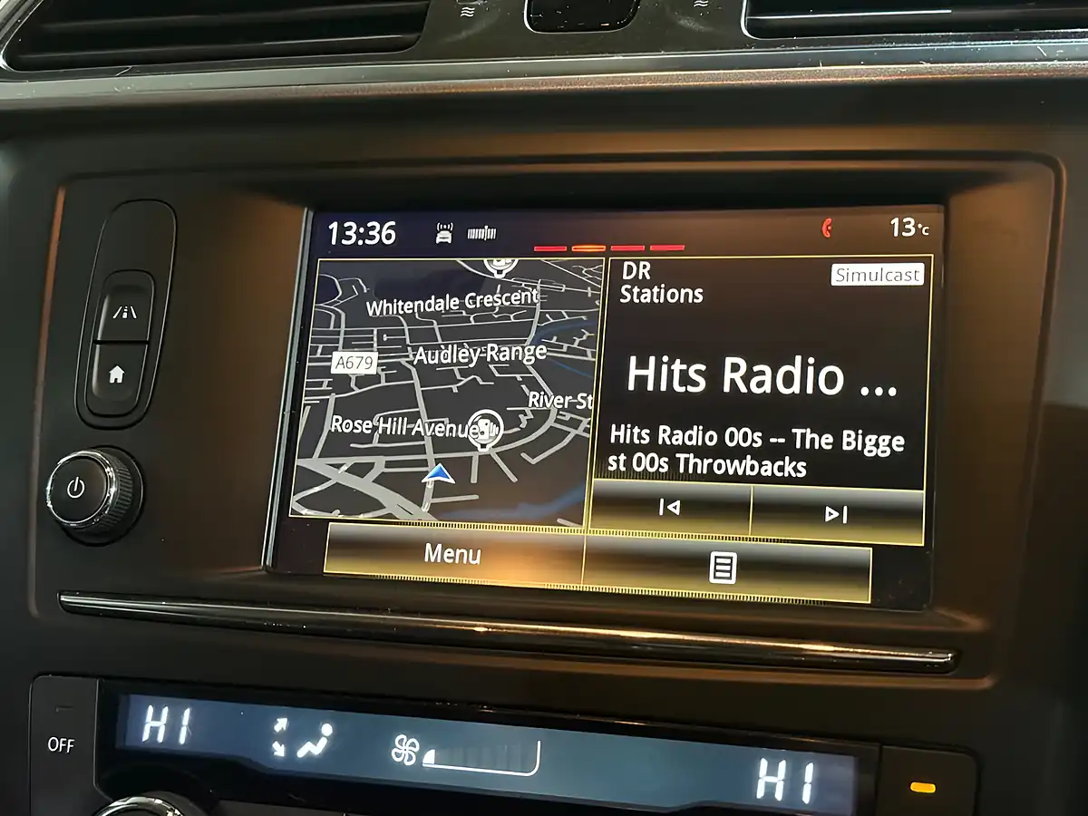 Used 2016 Renault Kadjar Dynamique S Nav Blue - Interior and Exterior details 14
