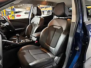 Used 2016 Renault Kadjar Dynamique S Nav Blue - Interior and Exterior details 15