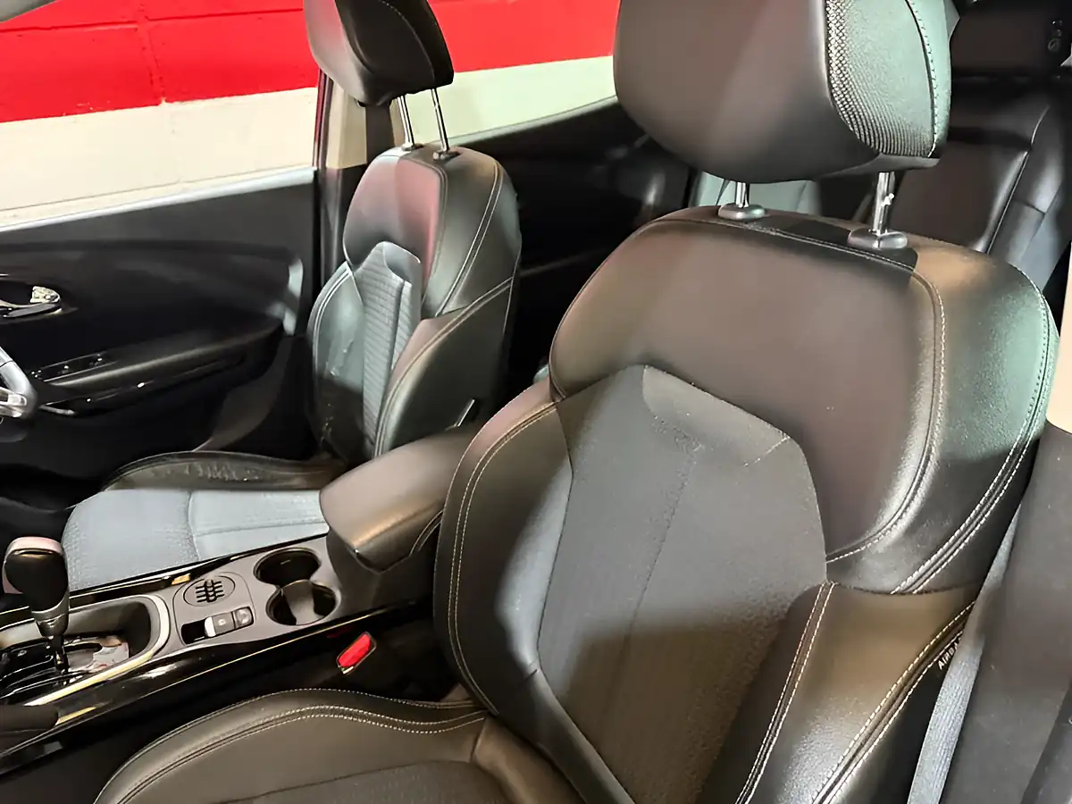 Used 2016 Renault Kadjar Dynamique S Nav Blue - Interior and Exterior details 17