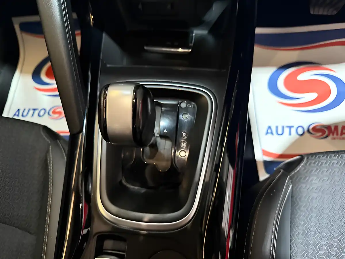 Used 2016 Renault Kadjar Dynamique S Nav Blue - Interior and Exterior details 19