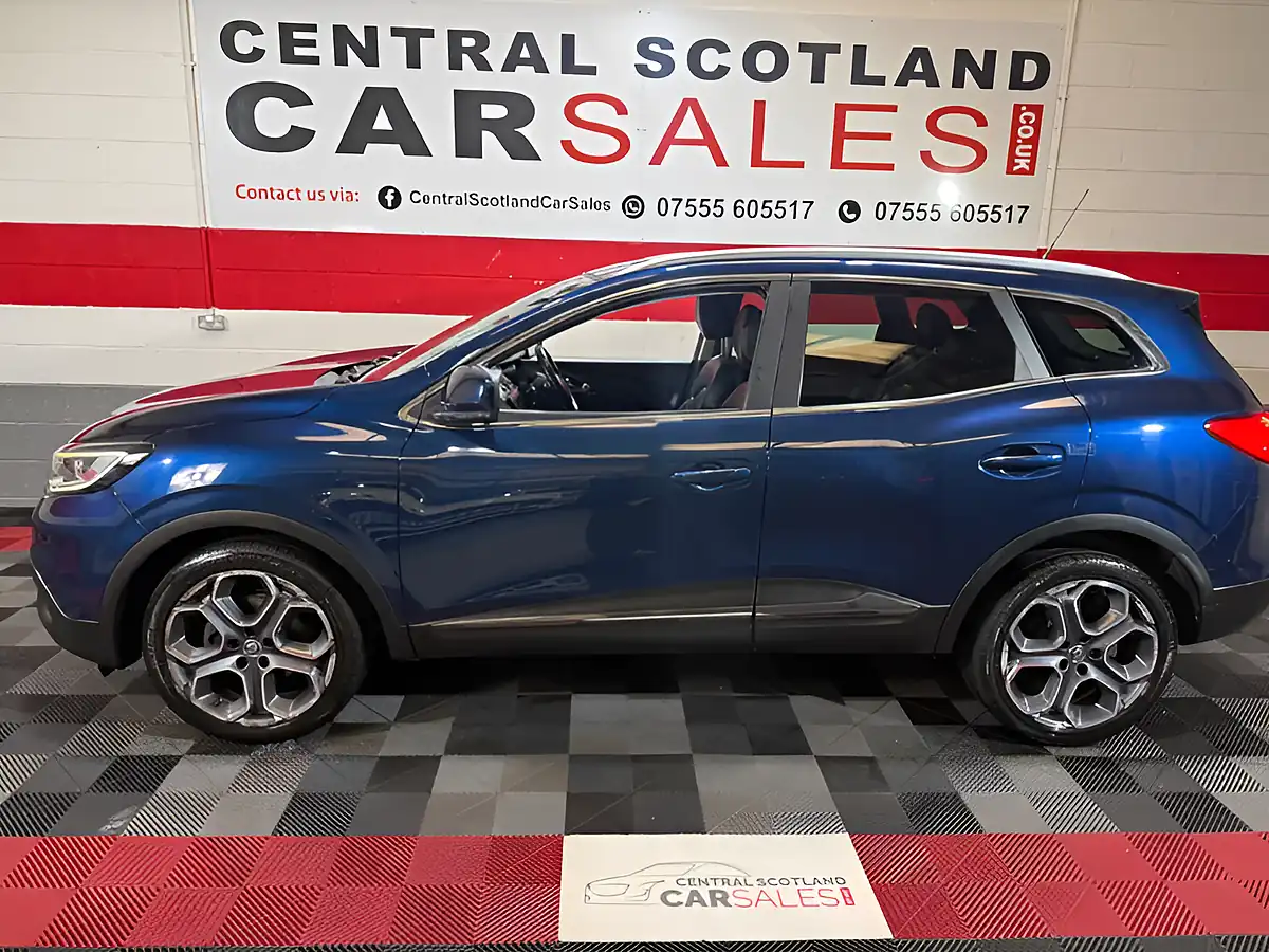 Used 2016 Renault Kadjar Dynamique S Nav Blue - Interior and Exterior details 4