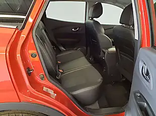 Used 2016 Renault Kadjar Dynamique S Nav Flame Red - Interior and Exterior details 13