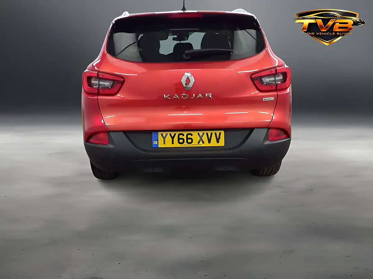 Used 2016 Renault Kadjar Dynamique S Nav Flame Red - Interior and Exterior details 4